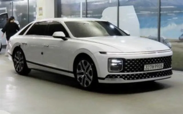 현대 그랜저 2023/07 69,738km